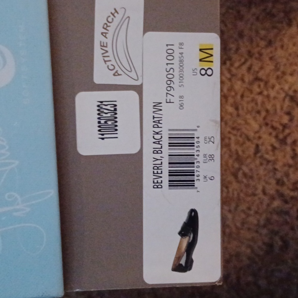 Life stride dess shoe